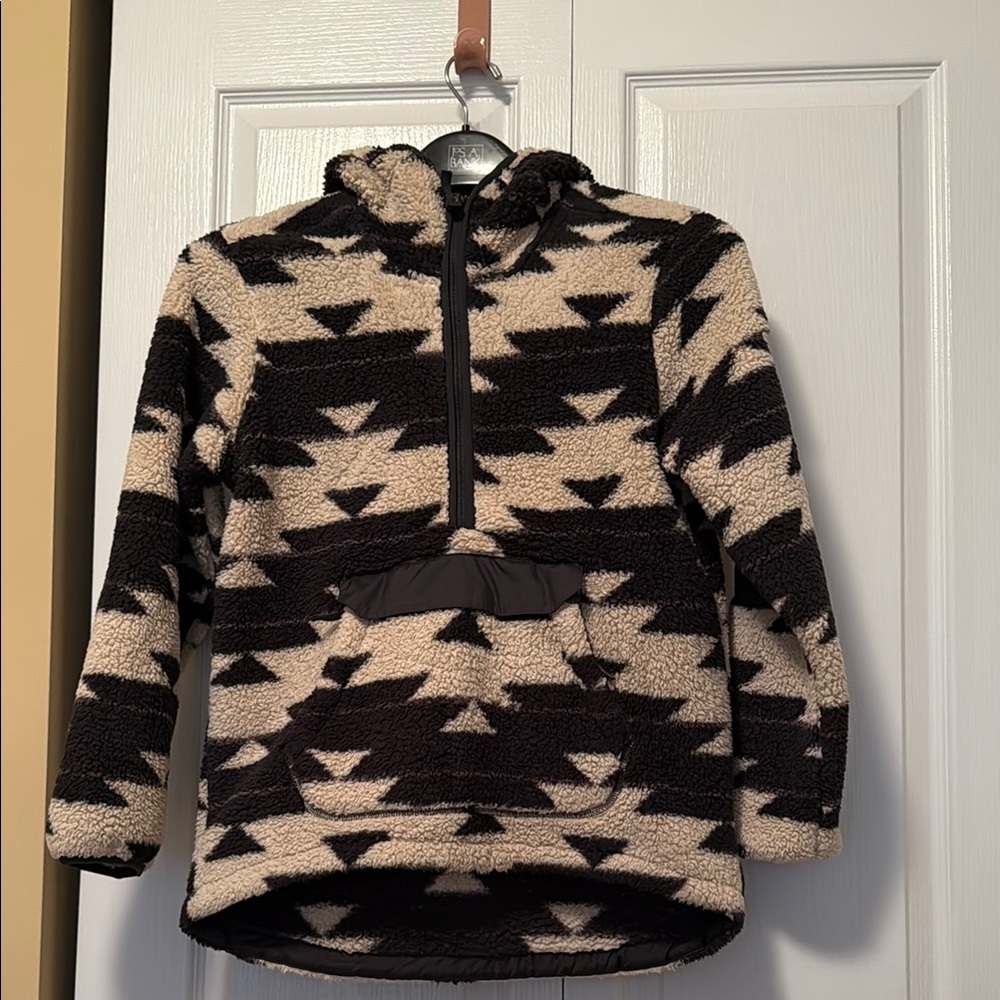 Black and Cream North Face Sherpa